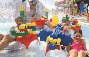 legoland_water_park_family_1920